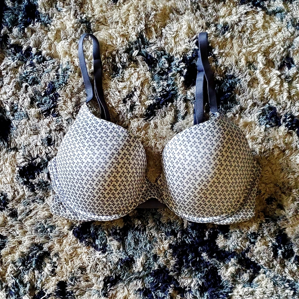 Victoria's Secret Padded Perfect Coverage Bra